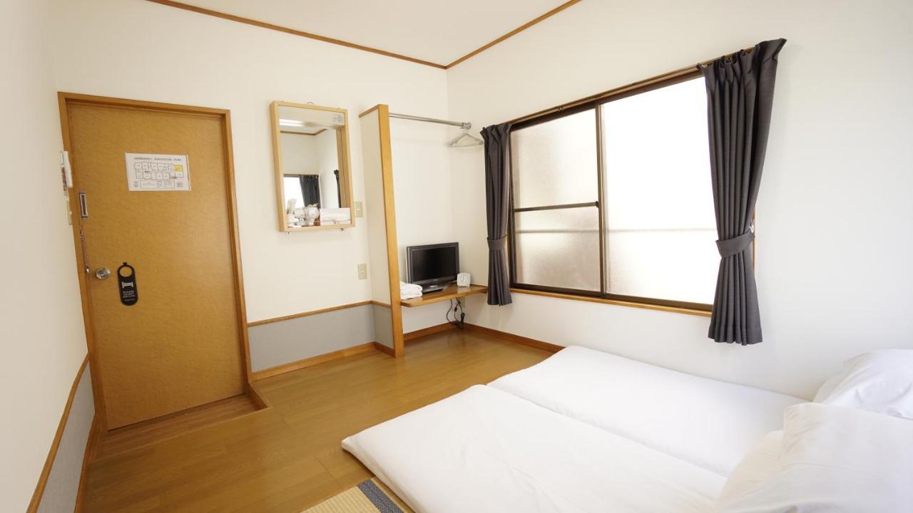 Готель House Ikebukuro Токіо Екстер'єр фото